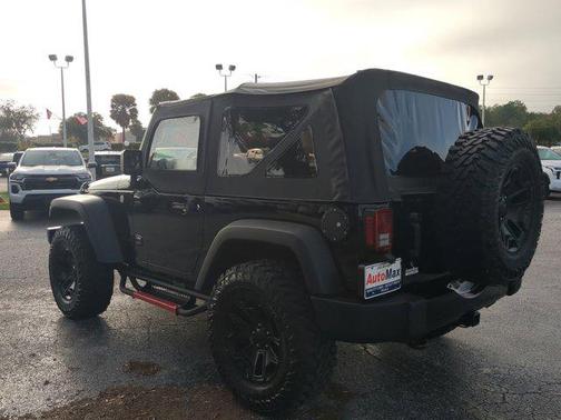 2017 Jeep Wrangler Willys Wheeler