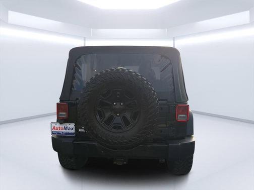 2017 Jeep Wrangler Willys Wheeler