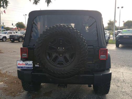 2017 Jeep Wrangler Willys Wheeler