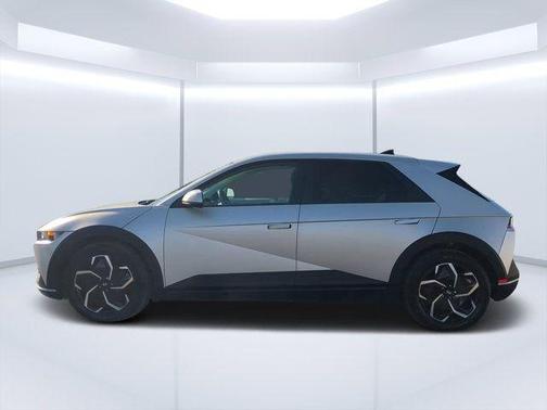 Gravity Gold (Matte Gold) 2024 Hyundai IONIQ 5 SEL