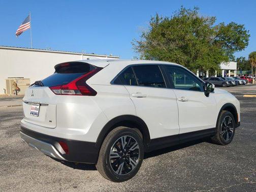 2023 Mitsubishi Eclipse Cross SE