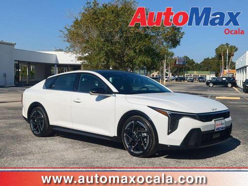 2025 Kia K4 GT-Line