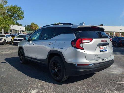 2022 GMC Terrain AT4