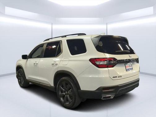 2023 Honda Pilot Sport