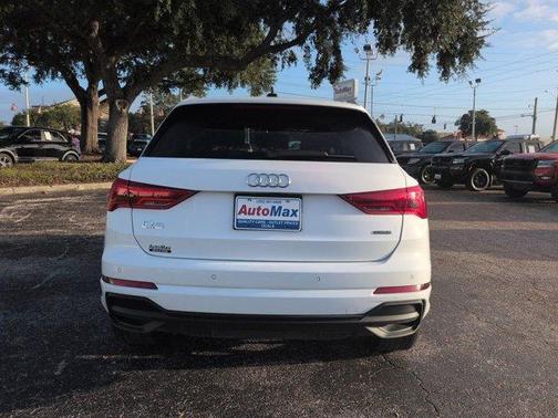 Arkona White 2025 Audi Q3 45 S line Premium