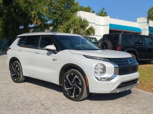 2023 Mitsubishi Outlander PHEV SEL