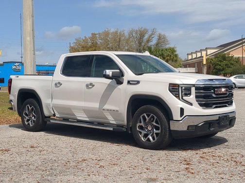 2022 GMC Sierra 1500 SLT