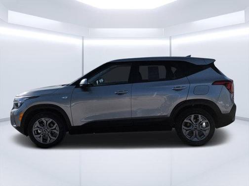 Steel Gray 2026 Kia Seltos LX