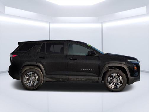 Mosaic Black Metallic 2026 Chevrolet Equinox LT