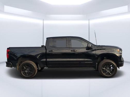 Black 2025 Chevrolet Silverado 1500 High Country
