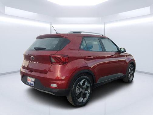 2024 Hyundai VENUE Limited