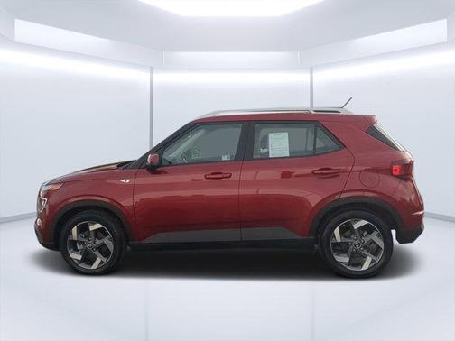 2024 Hyundai VENUE Limited