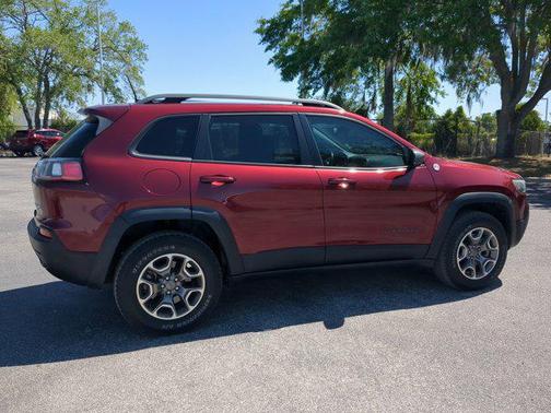 2021 Jeep Cherokee Trailhawk
