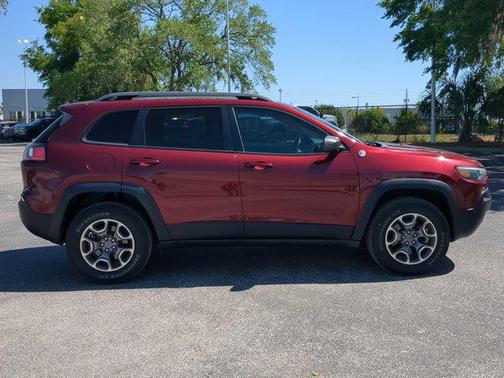 2021 Jeep Cherokee Trailhawk