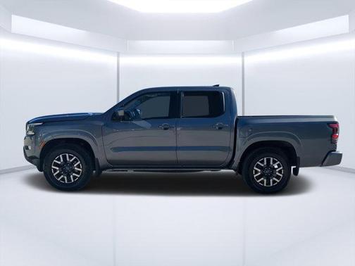 2024 Nissan Frontier SL