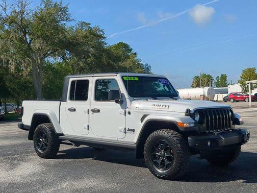 2022 Jeep Gladiator Willys