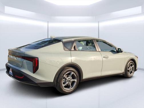 Morning Haze 2025 Kia K4 LXS