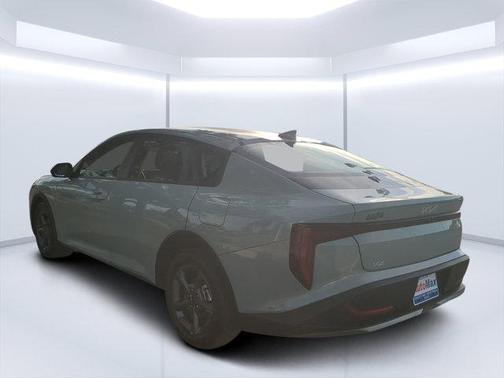 Morning Haze 2025 Kia K4 LXS