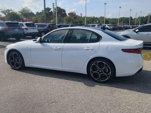 2022 Alfa Romeo Giulia Ti