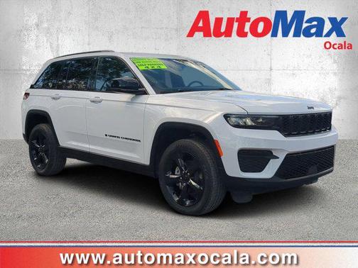 2022 Jeep Grand Cherokee Altitude