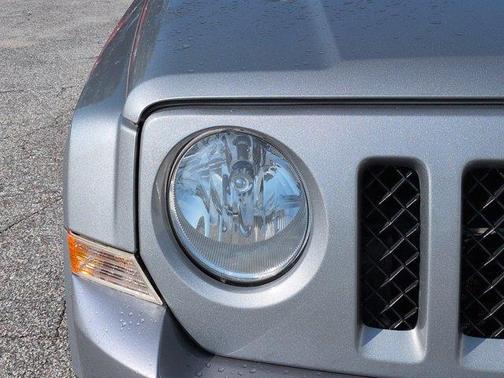 Billet Silver Metallic Clearcoat 2015 Jeep Patriot High Altitude