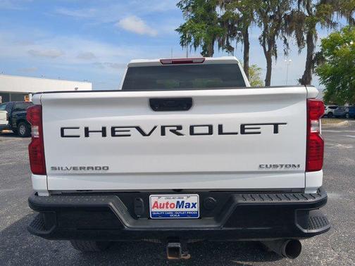 2022 Chevrolet Silverado 2500 Custom