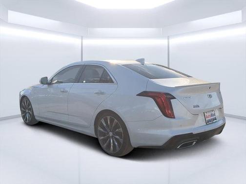 2022 Cadillac CT4 Luxury