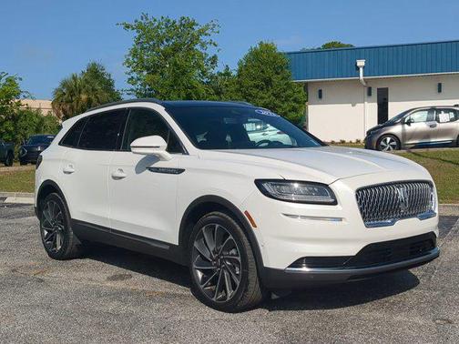 2022 Lincoln Nautilus Reserve