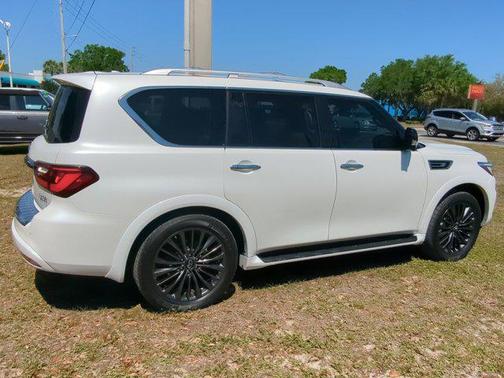 2023 INFINITI QX80 PREMIUM SELECT