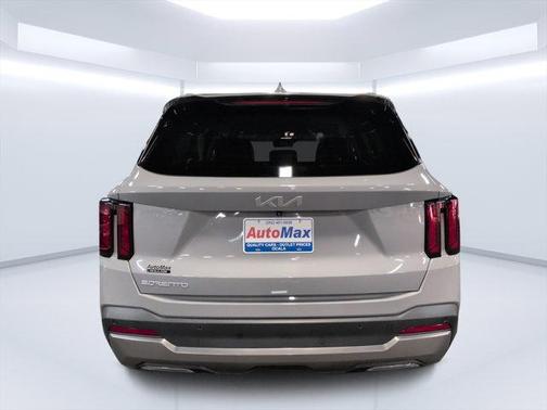 Wolf Gray 2025 Kia Sorento S