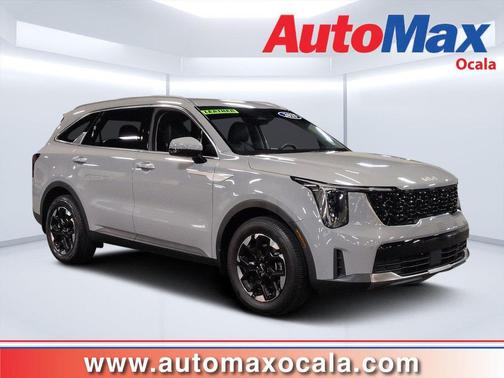 Wolf Gray 2025 Kia Sorento S