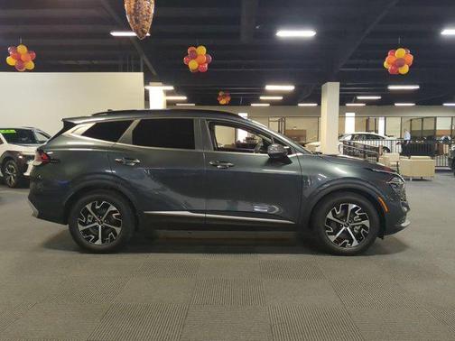 2025 Kia Sportage EX