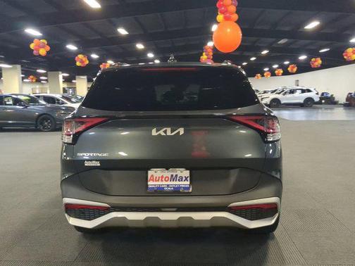 2025 Kia Sportage EX