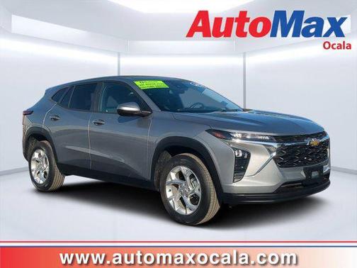 Sterling Gray Metallic 2024 Chevrolet Trax LS