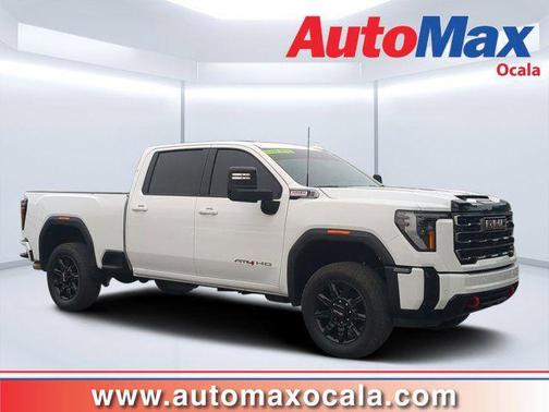 Summit White 2025 GMC Sierra 2500 AT4