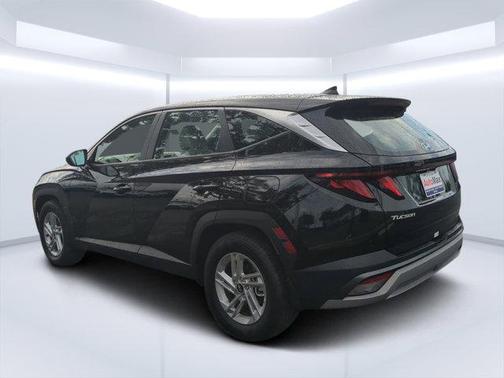 Phantom Black 2025 Hyundai TUCSON SE