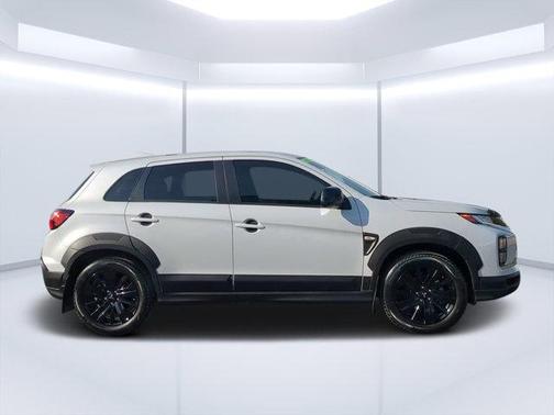 2024 Mitsubishi Outlander Sport SE