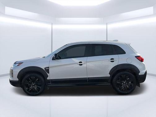 2024 Mitsubishi Outlander Sport SE