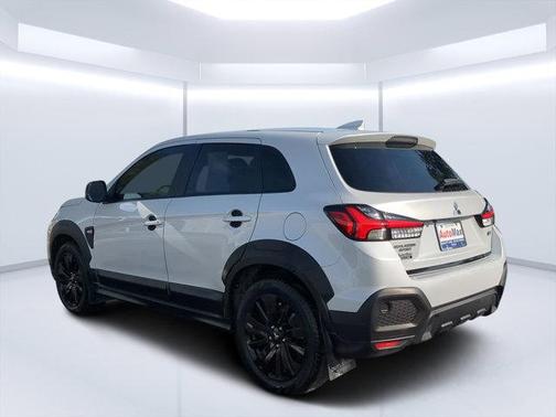 2024 Mitsubishi Outlander Sport SE