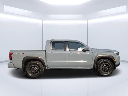 2024 Nissan Frontier PRO-X