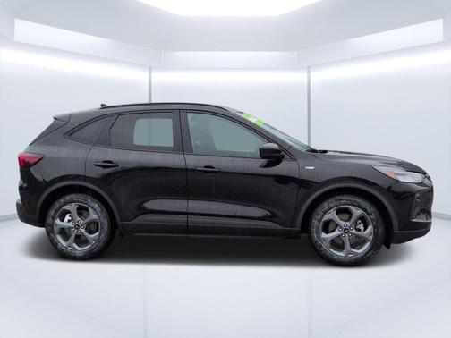 Black Metallic 2025 Ford Escape ST-Line