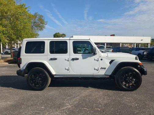 Bright White Clearcoat 2025 Jeep Wrangler 4xe Sahara