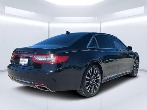2018 Lincoln Continental Select
