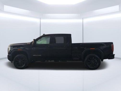Onyx Black 2025 GMC Sierra 2500 AT4