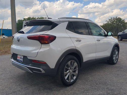 2022 Buick Encore GX Essence