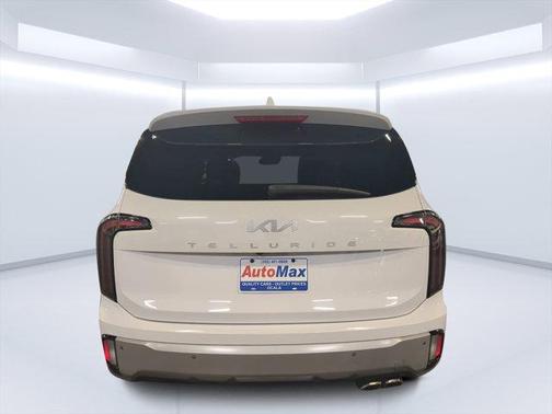 Glacial White Pearl 2023 Kia Telluride EX
