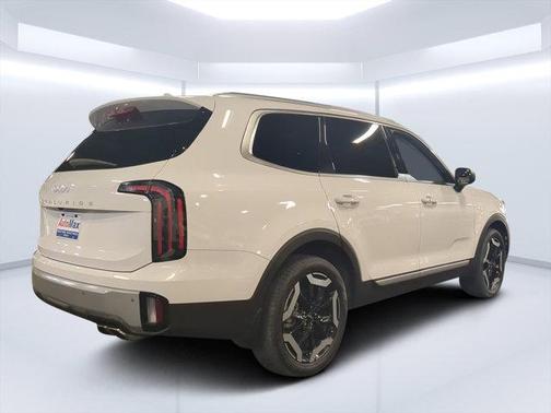 Glacial White Pearl 2023 Kia Telluride EX