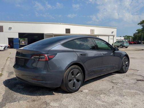 2023 Tesla Model 3 Standard Range