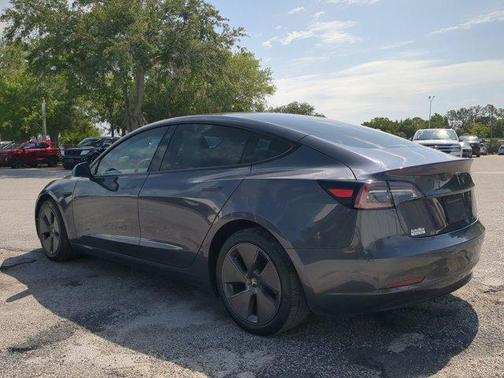2023 Tesla Model 3 Standard Range