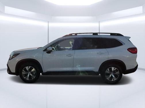 Crystal White Pearl 2025 Subaru Ascent Premium